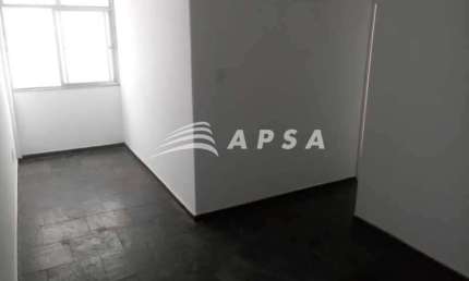 Apartamento com 2 quartos à venda na Rua Luís Barbosa, Vila Isabel, Rio de Janeiro, 55 m2 por R$ 240.000