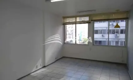 Sala comercial com 1 sala à venda na Rua Siqueira Campos, Copacabana, Rio de Janeiro, 28 m2 por R$ 200.000
