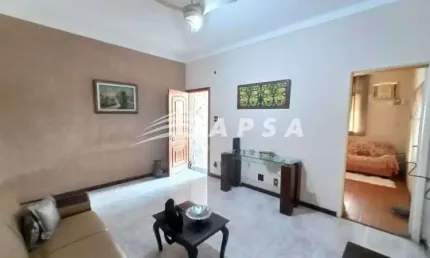 Casa com 4 quartos à venda na Rua Jiquiba, Maracanã, Rio de Janeiro, 145 m2 por R$ 780.000