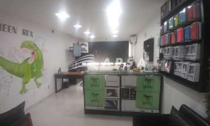 Sala comercial à venda na Avenida Pastor Martin Luther King Jr, Del Castilho, Rio de Janeiro, 32 m2 por R$ 180.000