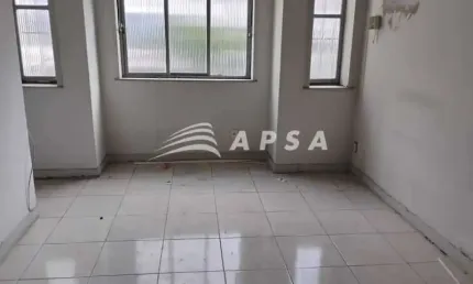 Apartamento com 3 quartos à venda na Rua Professor Gabizo, Maracanã, Rio de Janeiro, 189 m2 por R$ 350.000
