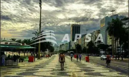 Kitnet / Stúdio à venda na Avenida Nossa Senhora de Copacabana, Copacabana, Rio de Janeiro, 29 m2 por R$ 550.000