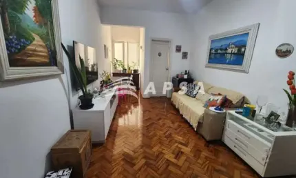 Apartamento com 2 quartos à venda na Rua das Laranjeiras, Laranjeiras, Rio de Janeiro, 70 m2 por R$ 650.000