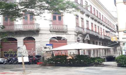 PRÉDIO COMERCIAL COM EXCELENTE LOCALIZAÇÃO NO CENTRO DA CIDADE, COM FARTO COMÉRCIO E TRANSPORTE PÚBL