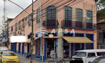 EXCELENTE PONTO DE SÃO CRISTÓVÃO COM ENTRADA INDEPENDENTE, SISTEMA DE ALARME, 162M², UMA SALA PARA A