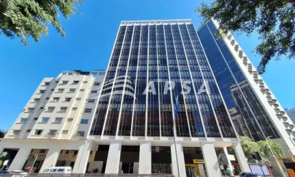 ANDAR COMERCIAL NO EDIFÍCIO PRESIDENTE WILSON, NO CENTRO DA CIDADE DO RIO DE JANEIRO ESTÁ NA PRINCIP