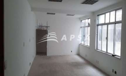 CONJUNTO DE 3 SALAS COMERCIAL COM CARÊNCIA DE 06 MESES SOBRE O VALOR DO ALUGUEL, ÓTIMA LOCALIZAÇÃO N