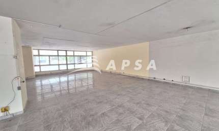 AMPLO SALÃO COMERCIAL PARA LOCAÇÃO NA PRESIDENTE VARGAS, COM 264M² BEM DISTRIBUÍDOS E EXCELENTE LOCA