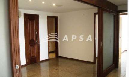 EXCELENTE ANDAR COMERCIAL COM CONDIÇÃO ESPECIAL DE 6 MESES DE CARENCIA NO ALUGUEL.  VISTA PARA O TEA