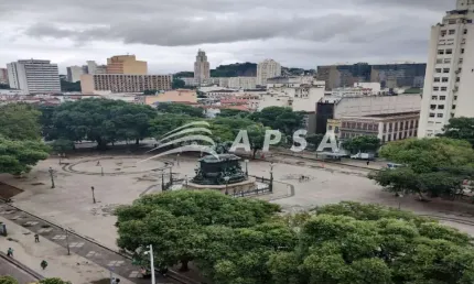 SALA COMERCIAL PARA DIVERSOS FINS , ÓTIMA LOCALIZAÇÃO EM FRENTE A PRAÇA TIRADENTES COM VLT NA PORTA