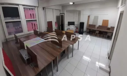 CONJUNTO DE 8 SALAS INTERLIGADAS COM 2 BANHEIROS, A 6 MINUTOS DA ESTAÇÃO DE METRÔ CARIOCA. NÃO PERCA