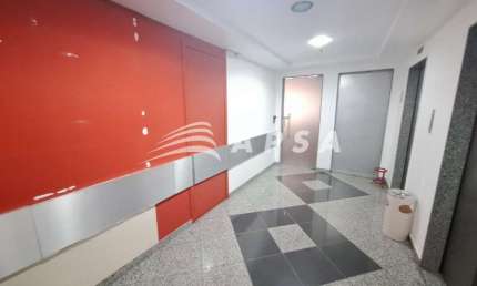 EXCELENTE ANDAR COMERCIAL LOCALIZADO NO CENTRO DO RIO, COM 265M², . COMPOSTO RECEPÇÃO, SALAS DIVIDID