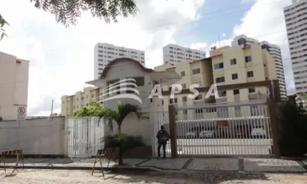 Apartamento semi novo com  02 quartos, sala, garagem, cozinha . prox. parque del sol
