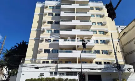 ÓTIMO APTO SITUADO NA AV MARACANA C/ 70M2, 2QTOS, BANHEIRO SOCIAL, SALA, HALL, SACADA, COZINHA, DEPE