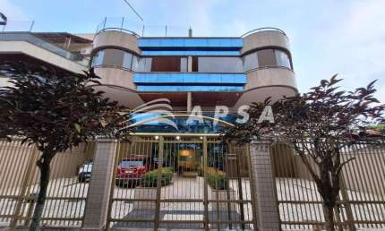 OTIMO APARTAMENTO 95 M², SENDO ²:  SALA,  VARANDA,  3 (TRÊS) QUARTOS SENDO UM SUÍTE,  BANHEIRO SUÍTE
