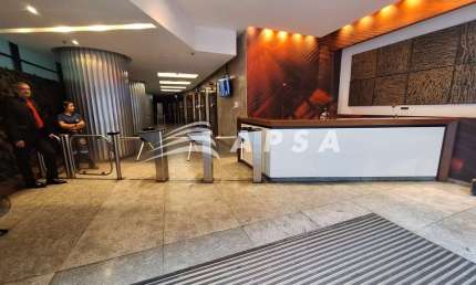 ÓTIMA SALA COMERCIAL, MUITO BEM LOCALIZADA, FICA A POUCOS MINUTOS DE DUAS ESTAÇÕES DE METRÔ ( URUGUA
