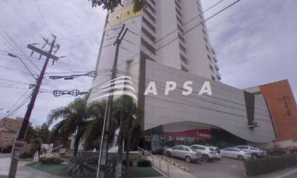 SALA COMERCIAL COM BANHEIRO, PROX. A REITORIA DA UFC, SUPERMERCADOS, BANCOS, RESTAURANTES, E IGREJA