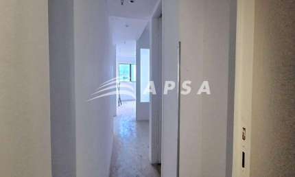 EXCELENTE ESPAÇO COMERCIAL EM UMA DAS ÁREAS MAIS PRESTIGIADAS DE COPACABANA - RUA BARATA RIBEIRO. SÃ