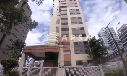 ÓTIMO APARTAMENTO COM 03 QUARTOS, SENDO  02 SUÍTES, VARANDA, ARMÁRIOS  PROX. A PRAÇA PORTUGAL, ESCOL