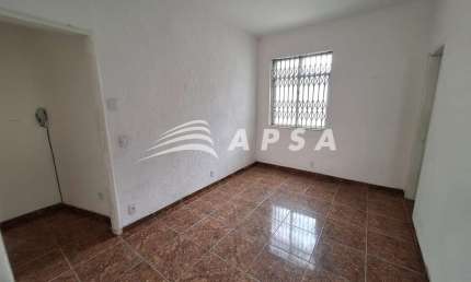 APARTAMENTO DE  2 QUARTOS NO MARACANÃ. LOCALIZADO PRÓXIMO A GAL. CANABARRO, HOSPITAL ISRAELITA, CEFE