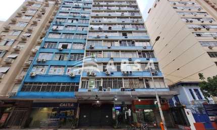 QUE ÓTIMA OPORTUNIDADE PARA VOCÊ EM COPACABANA! TRATA-SE DE UMA SALA COMERCIAL EM ÓTIMO ESTADO, COM