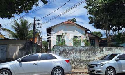 APARTAMENTO DE SALA, 02 QUARTOS, COZINHA, BANHEIRO, E ÁREA DE SERVIÇO.  COM 50M2, VARIEDADE DE TRANS