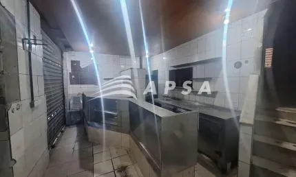 EXCELENTE LOJA DE RUA LOCALIZADA NA GLÓRIA, 69M², ÓTIMA PARA RESTAURANTES, BAR GOURMET, POSSUI BANHE
