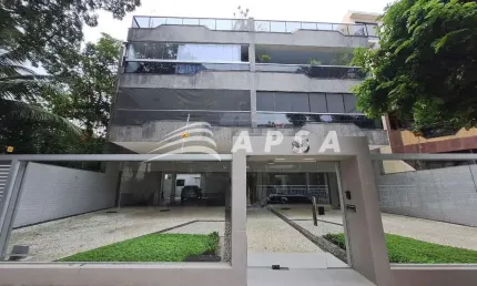 EXCELENTE APARTAMENTO DÚPLEX COM 85M², SOL TARDE, VARANDA, SALA, 2 QUARTOS SUITES, CLOSET, LAVABO, C