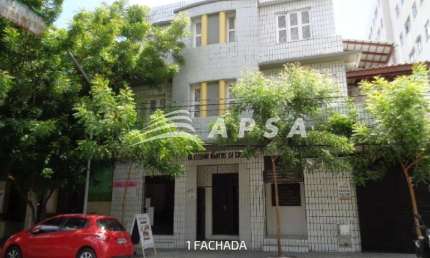 APARTAMENTO PRÓXIMO AO LICEU. COM 44 M²,SALA, COZINHA E ÁREA DE SERVIÇO. COM ÓTIMA LOCALIZAÇÃO.