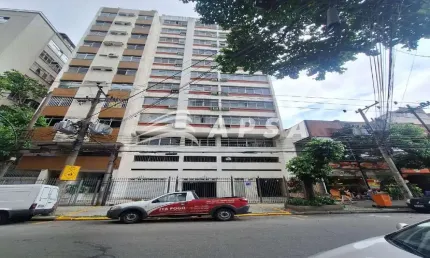 EXCELENTE APARTAMENTO 3 QUARTOS COM 130M² NA TIJUCA. A POUCOS METROS DA PRAÇA SAENS PENA, AO LADO DO