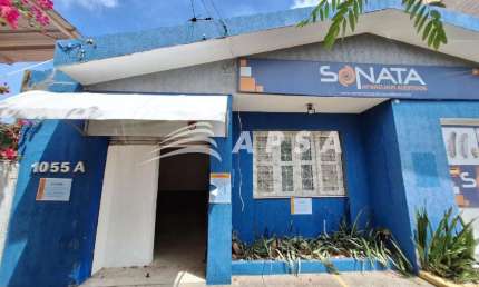 CASA COMERCIAL COM RECEPÇÃO, SALAS, BANHEIRO, COPA / COZINHA , GARAGEM, ENTRE ILDELFONSO ALBANO  E B