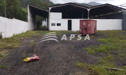 EXCELENTE TERRENO, COM 2 GALPÕES, PARA ALUGUEL. O IMÓVEL ESTÁ LOCALIZADO NA AVENIDA BRASIL, 35860, G