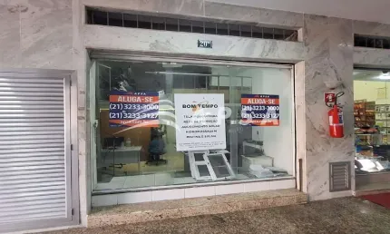 LOJA GALERIA BOTAFOGO. LOCALIZADA EM UMA GALERIA NO CORAÇÃO DE BOTAFOGO, ESSA LOJA DE MÉDIO PORTE É