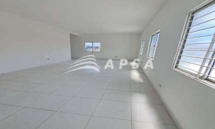 EXCELENTE SALA COMERCIAL  CONTENDO, 1BANHEIRO, 38 METROS QUADRADOS, LOCALIZADA EM CANDEIAS, PARA SEU