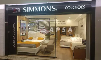 IMAGINE SEU NEGÓCIO EM UMA DAS LOCALIZAÇÕES MAIS DESEJADAS DA ZONA SUL DO RIO. ESSA LINDA LOJA NO SH