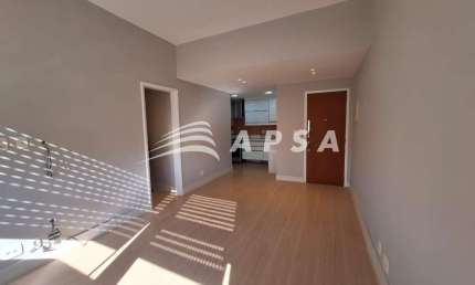 ESTE APARTAMENTO ESPAÇOSO E TOTALMENTE REFORMADO PARA ALUGUEL É IDEAL PARA QUEM BUSCA UM LAR MODERNO