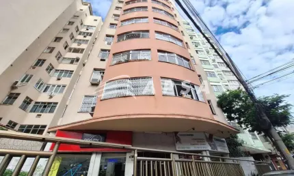 ÓTIMA NOTÍCIA PARA VOCÊ QUE BUSCA UM APARTAMENTO NA RUA HUMAITÁ! ESTE IMÓVEL POSSUI UMA SALA, TRÊS Q