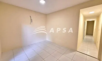 APARTAMENTO NO JOSÉ BONIFÁCIO COM 2 QUARTOS, LOCALIZADO NO TÉRREO, GARANTE MAIS COMODIDADE NO DIA A