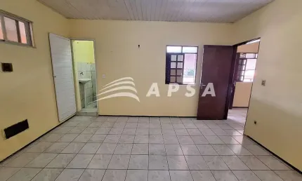APARTAMENTO NA PARANGABA COM 1 SUÍTE, SALA DE ESTAR E COZINHA FUNCIONAL COM BALCÃO. SITUADO NO PRIME