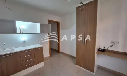 DESCUBRA O CHARME DE VIVER EM UM LOFT MODERNO NO CORAÇÃO DO CENTRO DO RIO, EM PRIMEIRA LOCAÇÃO, PRON