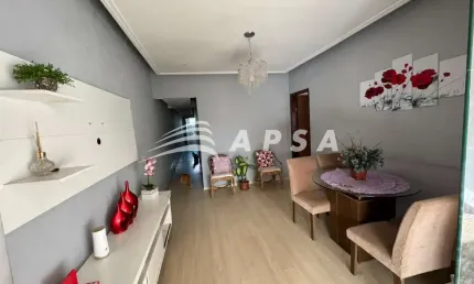 BOA OPORTUNIDADE EM MUSSURUNGA  CASA AMPLA, AREJADA, 1 ANDAR E SERÁ ALUGADA COM BOA PARTE DA MOBÍLIA