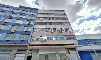 Excelente sala comercial, 47m² e com banheiro. próximo ao cómercio e estação do brt.  alugando seu i