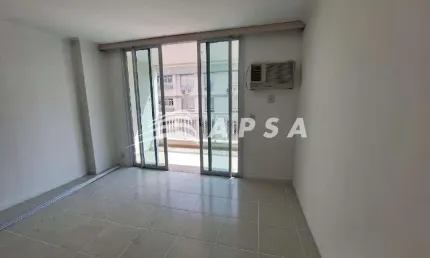 Apresentamos esse incrível apartamento para aluguel em santa rosa, niterói – no alto do edifício, of