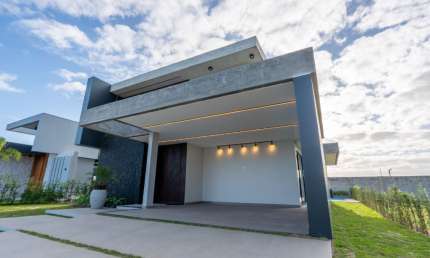 Casa Recém Construída - Aguas do Atlantico - Condominio Fechado próximo ao mar