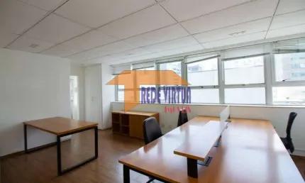 Apartamento com 3 quartos à venda na Rua Tabapuã, Itaim Bibi, São Paulo