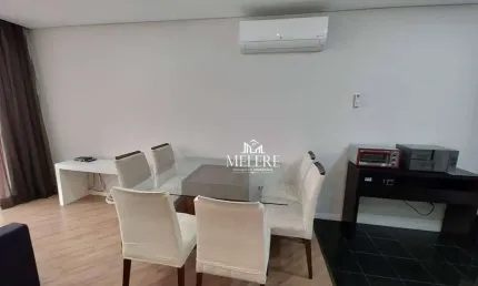Apartamento com 2 dormitórios à venda, 53 m² por R$ 430.000,00 - Centro - Curitiba/PR