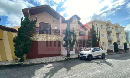 Sobrado à venda no bairro Vila Aparecida - Taubaté/SP