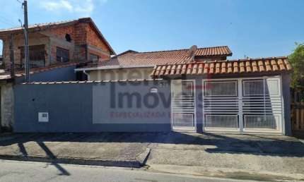 Casa à venda no bairro Residencial Mantiqueira - Pindamonhangaba/SP