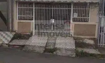 Casa com 2 quartos à venda na Rua Otacílio Franca, 101, Cidade Jardim, Taubaté