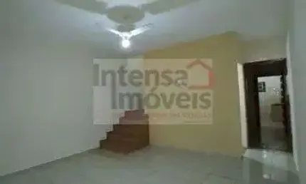 Sobrado à venda no bairro Vila Santa Isabel - Taubaté/SP